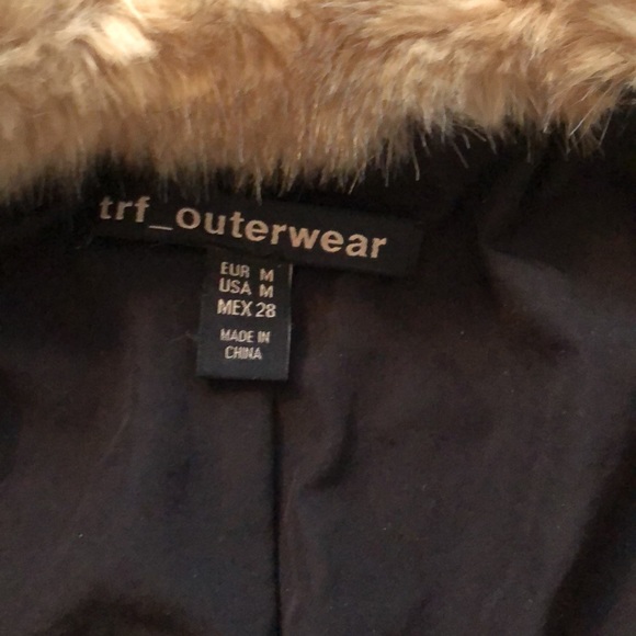 Faux Fur cuffed bomber.  Size M - Picture 7 of 9